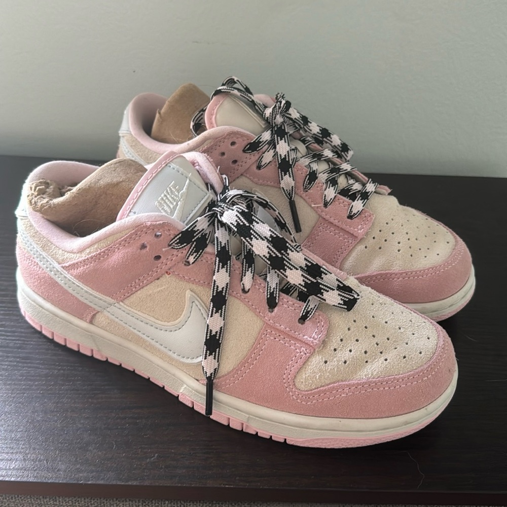 Nike shoes